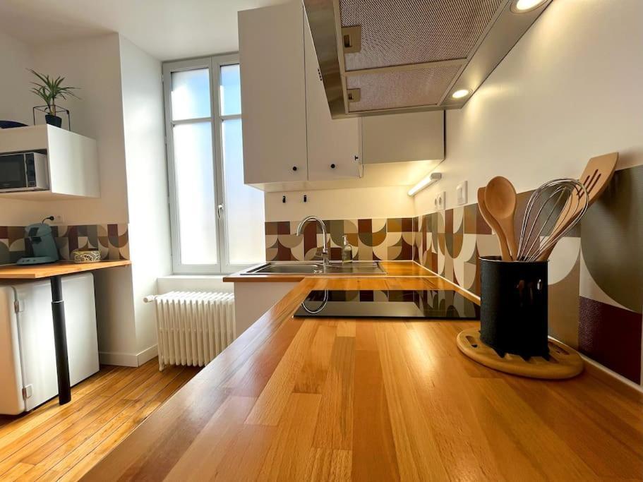 Appartement Le Diptik - T2 Hyper Centre - Proche Gare - Fibre - Netflix à Châteauroux Extérieur photo